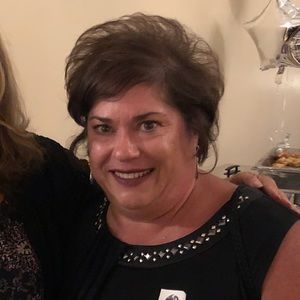 Meet your Posher, Valerie